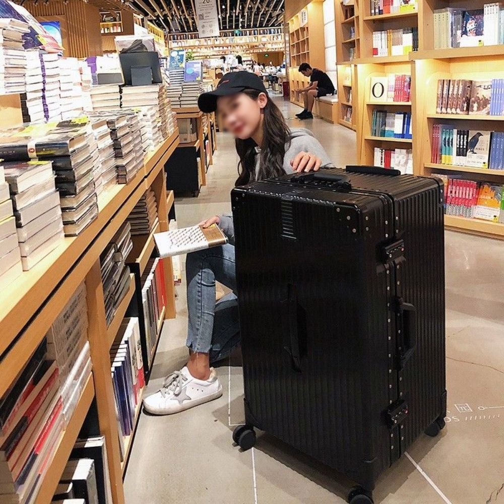 초대형 캐리어 출장 여행 수화물 하드캐리어 이민 가방 블랙 / 알루미늄 50L 26인치 상세 이미지 1