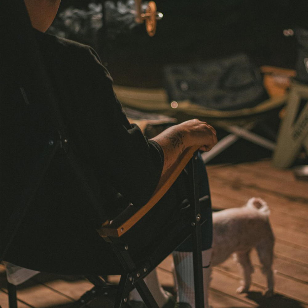 원스위크라이프 캠핑 접이식 경량 롱 릴렉스 체어 특대, 블랙프레임 / 베이지, 1개 상세 이미지 1